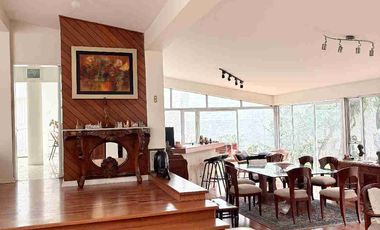 SE VENDE CASA EN EL DISTRITO DE LA MOLINA