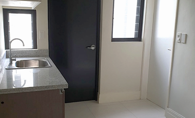 3 Storey Townhouse with 3BR and Parking FOR SALE in The Hill Townhouse San Juan City