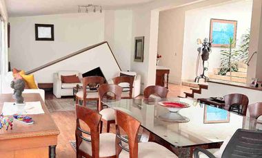 SE VENDE CASA EN EL DISTRITO DE LA MOLINA