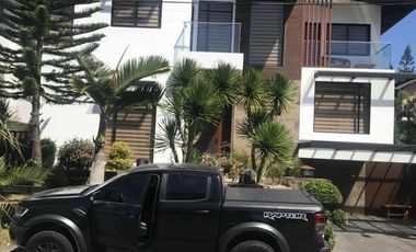House & Lot in Southridge Estates Tagaytay for RENT or SALE! RENT at 100k per month / SALE at 27M neg