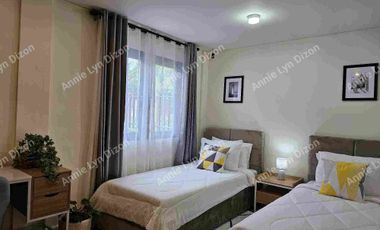 Overlooking House for sale in Teresa Heights