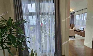 Overlooking House for sale in Teresa Heights