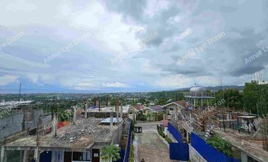 Overlooking House for sale in Teresa Heights