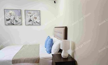 Overlooking House for sale in Teresa Heights