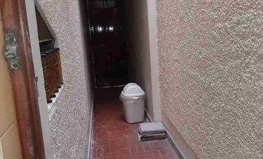 VENDO CASA FRENTE A PARQUE CERCA A LA PRE DE LIMA