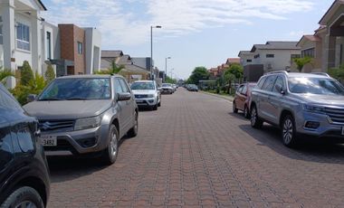 VENDO TERRENO, CIUDAD CELESTE ETAPA ARBOLEDA,SAMBORONDON GUAYAS