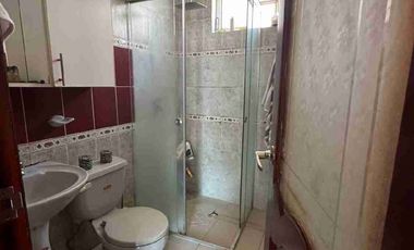 vendo casa  av de las Américas.