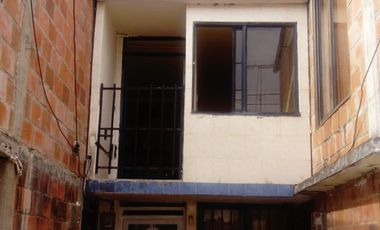 VENDO CASA TRIFAMILIAR VILLA DEL SOL JAMUNDI