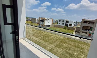 VENDO CASA EN CONDOMINIO  LAS MERCEDES JAMUNDI VALLE