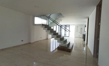 VENDO CASA EN CONDOMINIO  LAS MERCEDES JAMUNDI VALLE