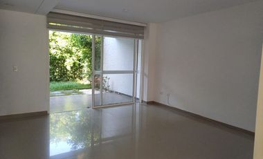 VENDO CASA EN CONDOMINIO  LAS MERCEDES JAMUNDI VALLE