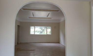 RENTA CASA EN FRAA. COL. LOMAS DE CORTES, CUERNAVACA