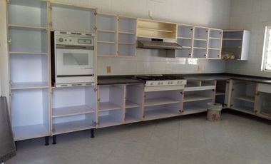 RENTA CASA EN FRAA. COL. LOMAS DE CORTES, CUERNAVACA