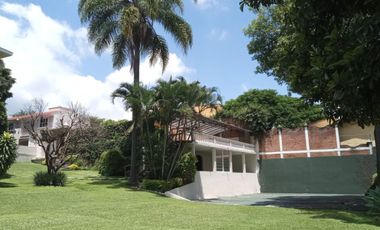 RENTA CASA EN FRAA. COL. LOMAS DE CORTES, CUERNAVACA
