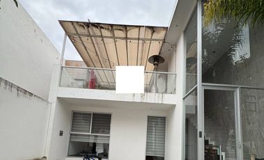 CASA EN RENTA EN LOMAS DE ANGELOPOLIS PUEBLA