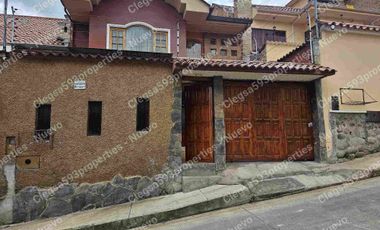 RENTO O ARRIENDO CASA EN PRIMERO DE MAYO Y AMERICAS