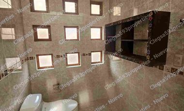 RENTO O ARRIENDO CASA EN PRIMERO DE MAYO Y AMERICAS