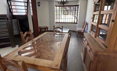 Renta casa cerca del centro, prepas y comercios