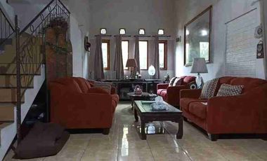 Murah banget !!! Siapa cepat dia dapat !! Rumah bonus kost aktif di dalam komplek area kerkoff leuwigajah cimahi