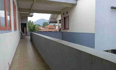 Murah banget !!! Siapa cepat dia dapat !! Rumah bonus kost aktif di dalam komplek area kerkoff leuwigajah cimahi