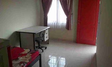 Murah banget !!! Siapa cepat dia dapat !! Rumah bonus kost aktif di dalam komplek area kerkoff leuwigajah cimahi