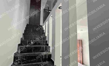 CASA DE 3 RECÁMARAS Y 3 BAÑOS EN VENTA EN ESQUINA, EL MORRO, BOCA DEL RIO ACABADOS DE LUJO, COCINA INTEGRAL, PORTRON ELÉCTRICO.