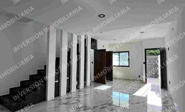 CASA DE 3 RECÁMARAS Y 3 BAÑOS EN VENTA EN ESQUINA, EL MORRO, BOCA DEL RIO ACABADOS DE LUJO, COCINA INTEGRAL, PORTRON ELÉCTRICO.