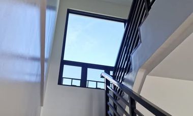 6 Bedroom House and Lot in San Fernando, Pampanga for Sale!