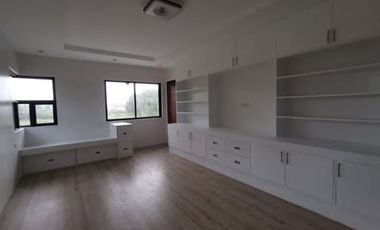 6 Bedroom House and Lot in San Fernando, Pampanga for Sale!