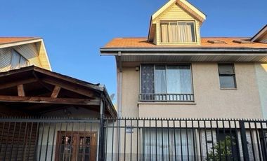 Venta casa EL Rosal, Farfana, Mall Arauco Maipu