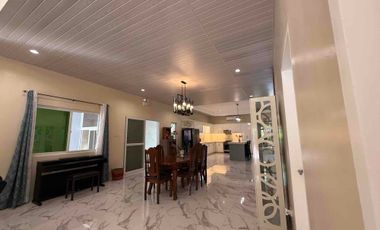 Beautiful Big House in Valencia