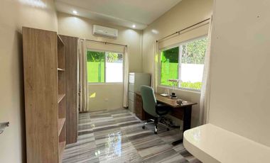 Beautiful Big House in Valencia