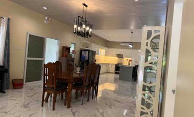 Beautiful Big House in Valencia