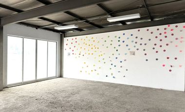 LOCALES COMERCIALES en VENTA Zona comercial y de alta densidad