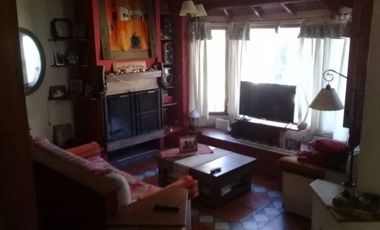 CASA QUINTA, PARQUE Y PISCINA