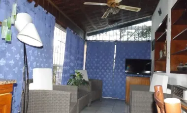 OPORTUNIDAD NUEVO VALOR, PLENO HURLINGHAM Casa a 50 mts de la plaza de Hurlingham