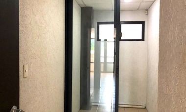 OFICINA en VENTA en Pueblo Nuevo, Corregidora