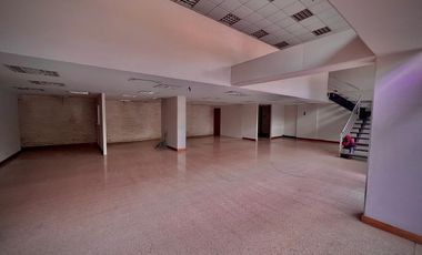 OFICINA EN VENTA  AVENIDA LAS VEGAS ENVIGADO