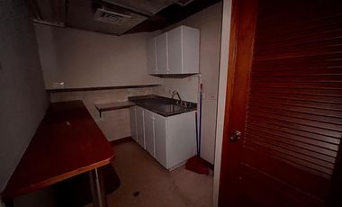 OFICINA EN VENTA  AVENIDA LAS VEGAS ENVIGADO
