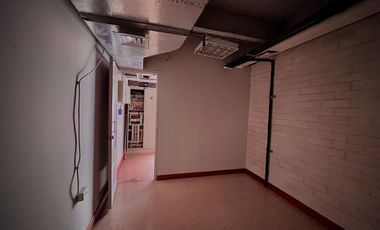 OFICINA EN VENTA  AVENIDA LAS VEGAS ENVIGADO