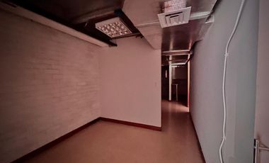 OFICINA EN VENTA  AVENIDA LAS VEGAS ENVIGADO