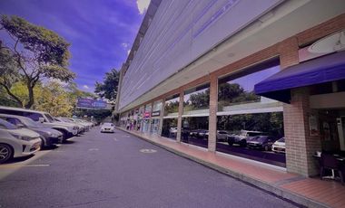 OFICINA EN VENTA  AVENIDA LAS VEGAS ENVIGADO