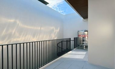 4BR House for Sale in Exclusive Better Living Parañaque City Nr. C5 Extension and Skyway