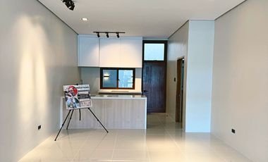 4BR House for Sale in Exclusive Better Living Parañaque City Nr. C5 Extension and Skyway