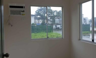 Unfurnished 2 bedroom condo at Alta Spatial Karuhatan Valenzuela, Acacia 118