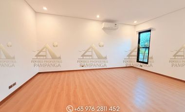 𝐋𝐔𝐗𝐔𝐑𝐈𝐎𝐔𝐒 𝐌𝐎𝐃𝐄𝐑𝐍 𝐂𝐎𝐑𝐍𝐄𝐑 𝐁𝐔𝐍𝐆𝐀𝐋𝐎𝐖 𝐖𝐈𝐓𝐇 𝐏𝐎𝐎𝐋 𝐅𝐎𝐑 𝐒𝐀𝐋𝐄