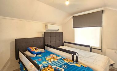 Casa En Venta En Camino Los Fresnos, sector exclusivo y con seguridad - Huechuraba