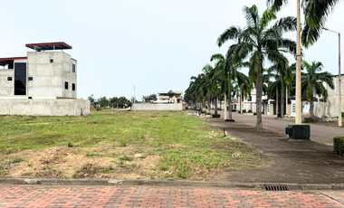 Terreno en venta – Urbanización Zhara (Pasaje)