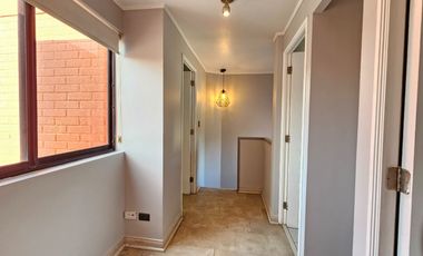 Casa En Venta 3D principal en suite - Estacionamiento amplio- Dentro De Condominio, Punta Nogales Huechuraba