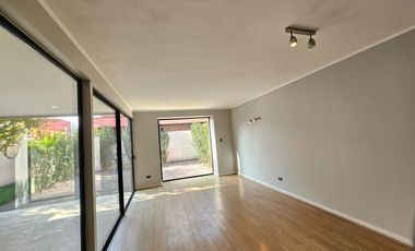 Casa En Venta 3D principal en suite - Estacionamiento amplio- Dentro De Condominio, Punta Nogales Huechuraba